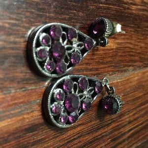 Purple dangling rhinestone earrings